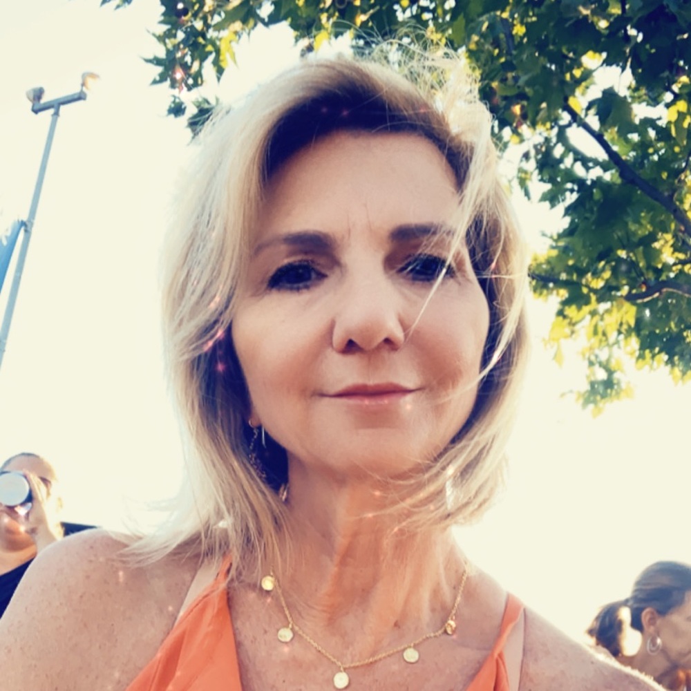 Meet your Posher, Rhonda